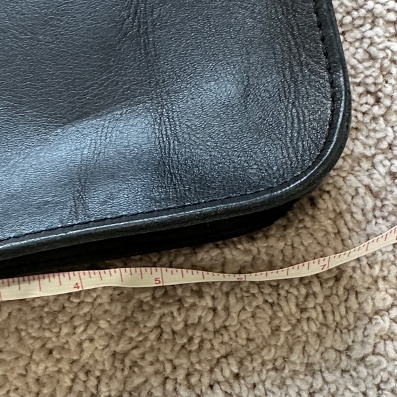 Madewell Leather Belt bag/Crossbody Bag with Adjustable Strap - Picture 9 of 9